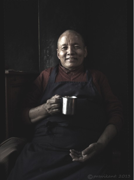 monk, Buddhist, Tibet, dalai lama, prayer, morning, temple, rainy season, monsson, morning tea, relaxing